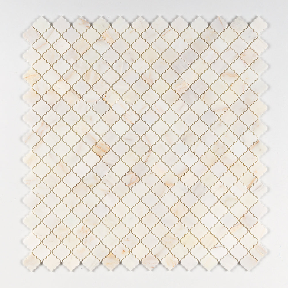 Mosaico de mármol arabesco Calacatta Amber